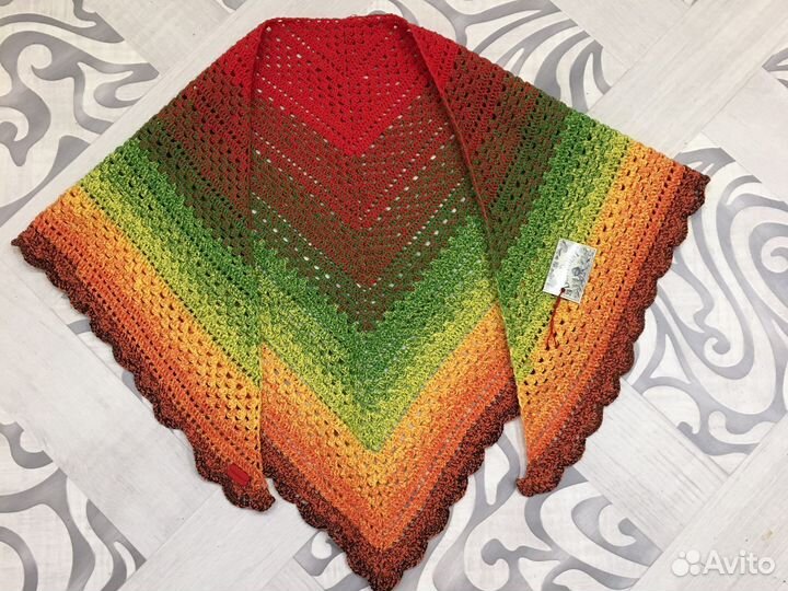 Шаль ручной работы