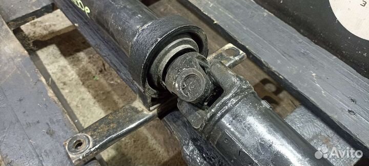 Кардан вал карданный Ваз 2104 2105 2106 2107