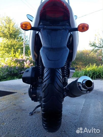 Скутер Omaks RY8 50