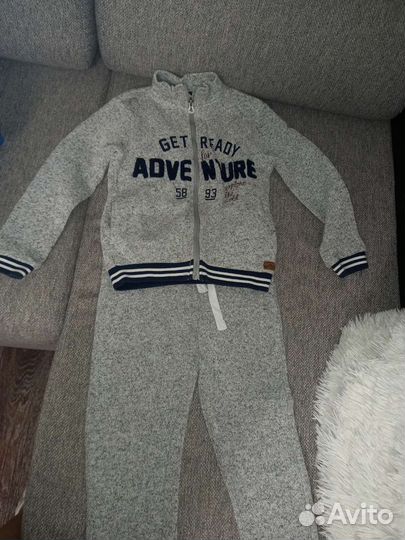 Спортивный костюм