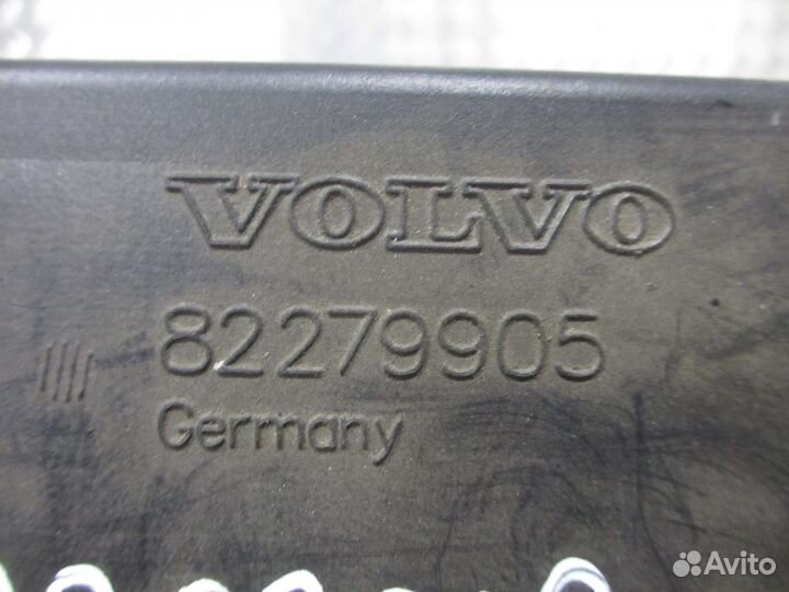 Воздуховод Volvo 82279905