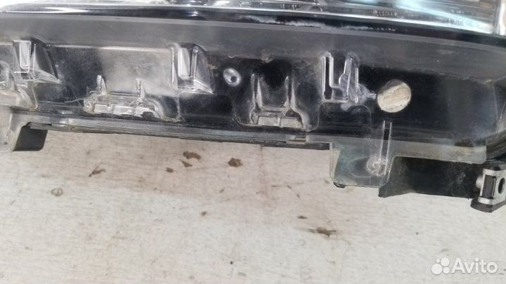 Фара левая Hyundai Creta 1 2016-2019