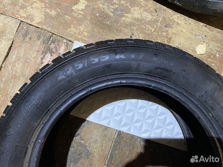 Tigar Ice 225/55 R17