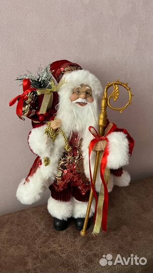 Дед Мороз под елку