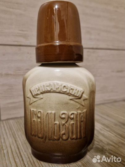 Бюветница, кружка, штоф