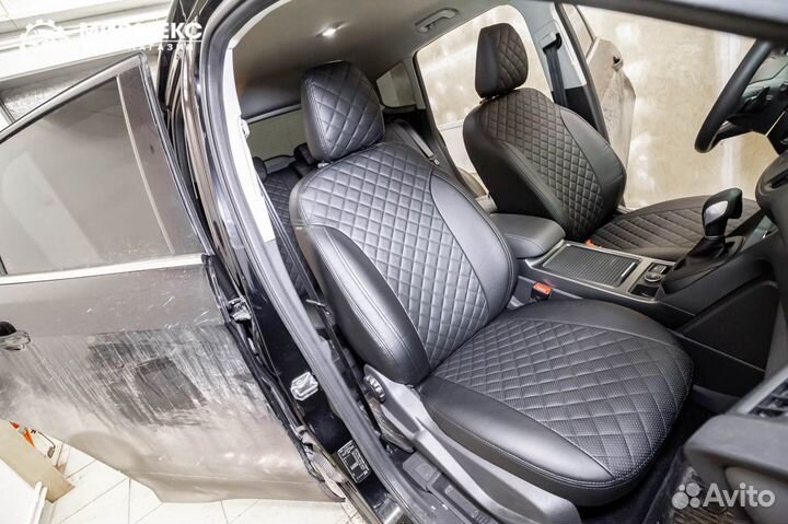 Авточехлы Форд Куга II / Экокожа Ромб