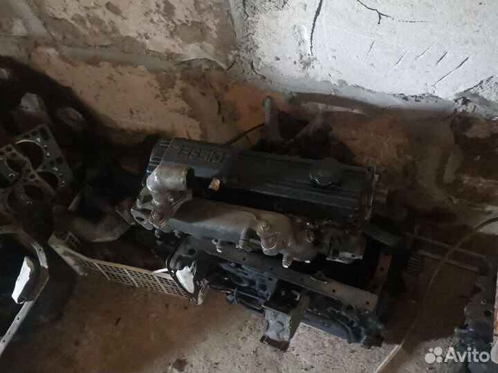 Двигатель R2иRF в разбор по запчастям