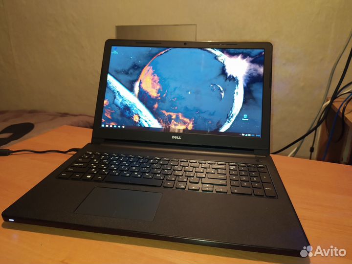 Dell Inspiron 15-3552
