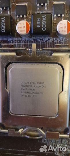 Материнская плата Asus сокет 775 с процессором