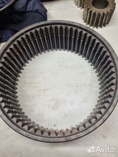 Эпицикл бортового редуктора