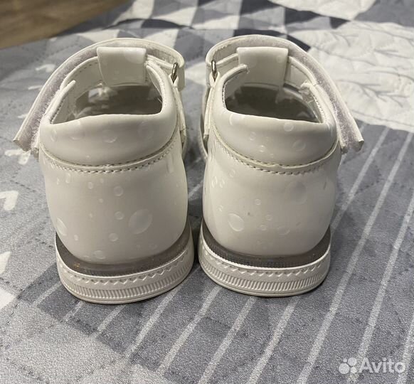 Сандалии для девочки 23 размер