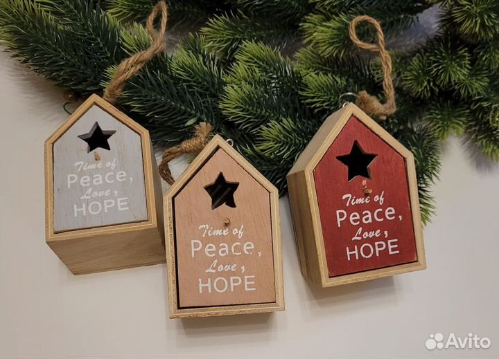 Новогодний декор (сани, олени, домики, ветки)