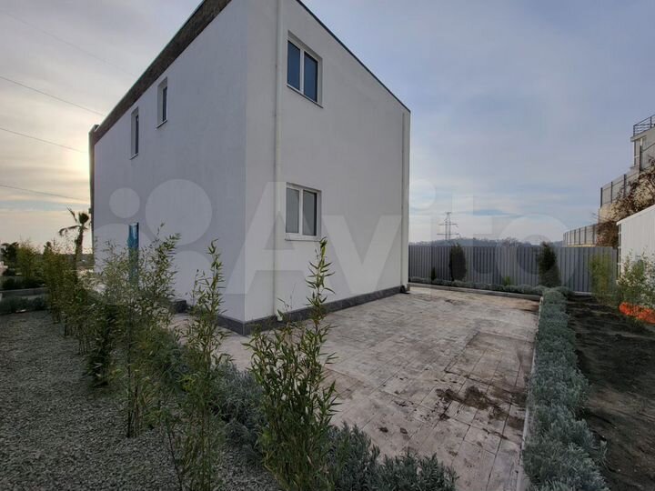 Коттедж 185 м² на участке 5,9 сот.