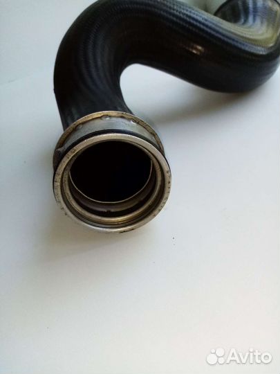 Патрубок интеркулера