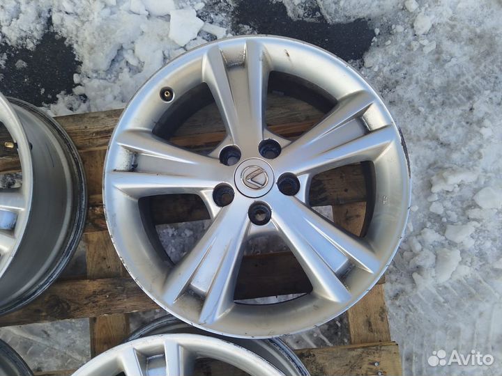 Комплект литых дисков Lexus RX R18