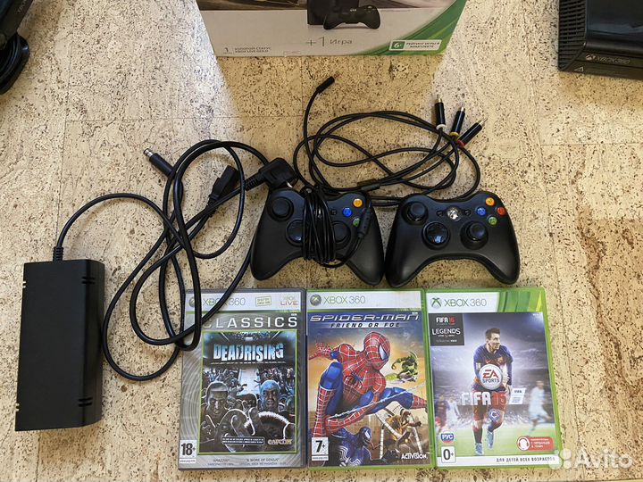 Xbox 360e 500 gb kinect