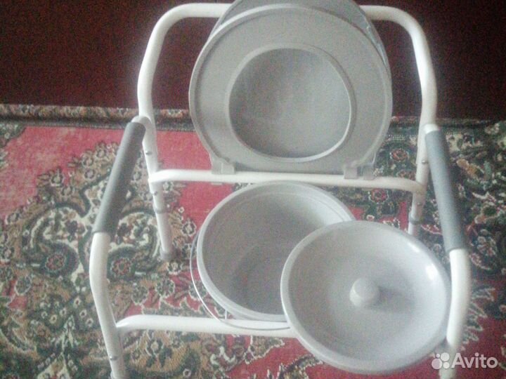 Кресло инвалидное с санитарным оснащением Ortonica