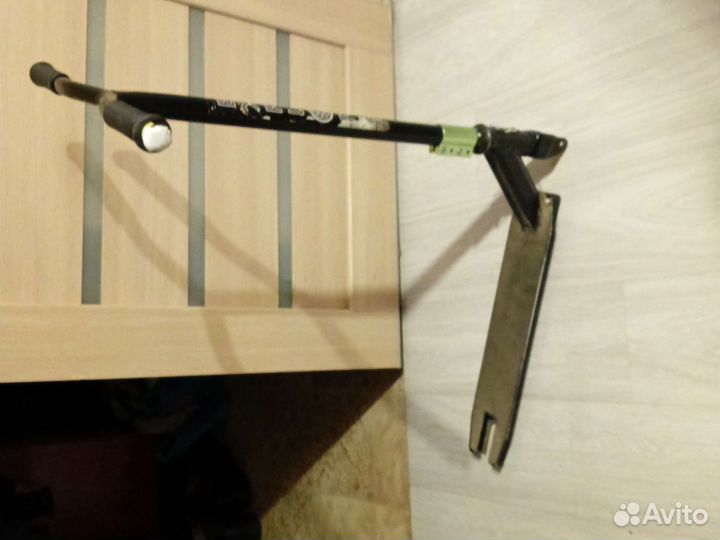 Трюковой самокат по запчастям