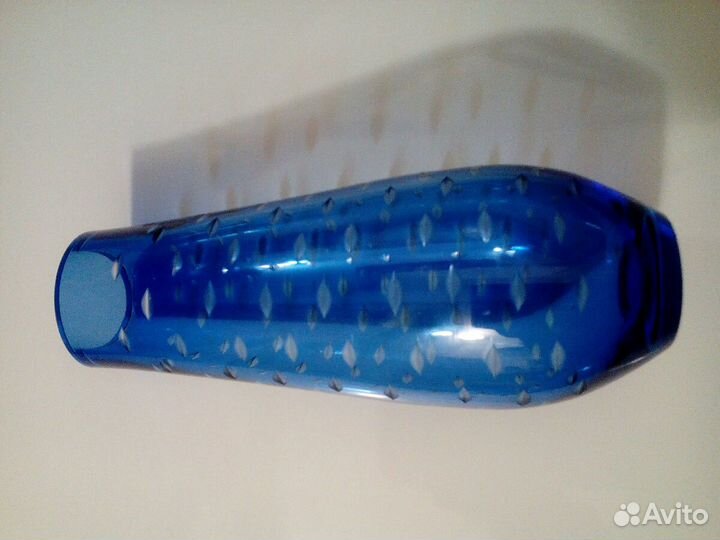 Ваза д/цветов,синее стекло-ссср-60-70 г