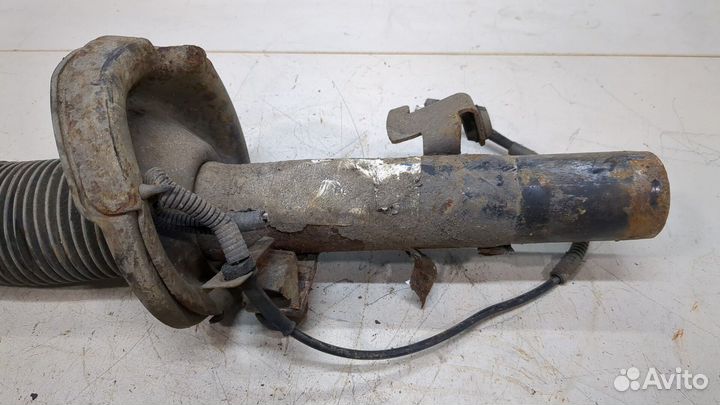 Амортизатор подвески Volvo V40, 2014