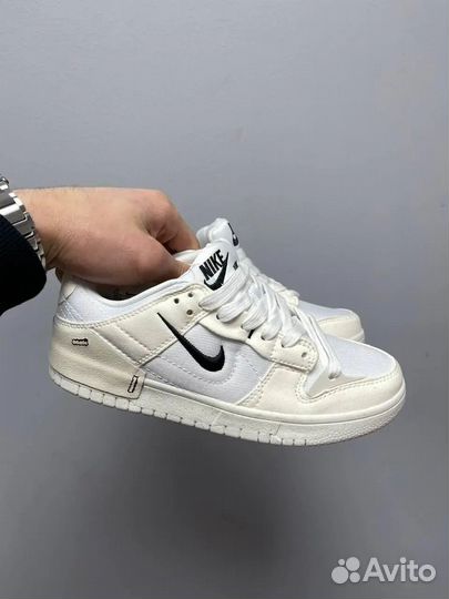 Кроссовки Nike Dunk Disrupt 2 white