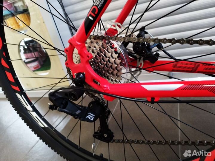 Велосипед горный Stels Navigator 930 MD 29