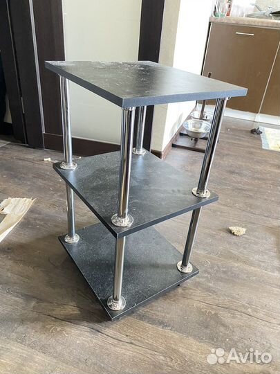 Столик для тату