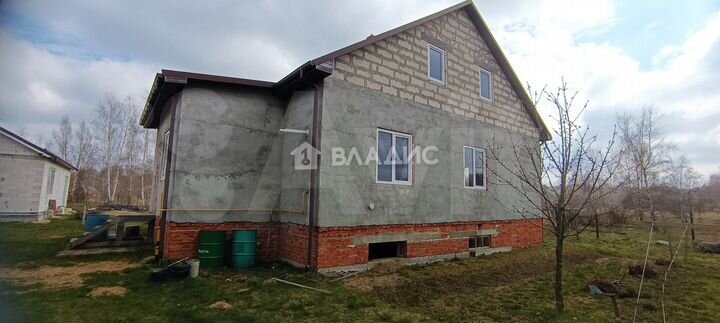 Дом 135 м² на участке 17,6 сот.