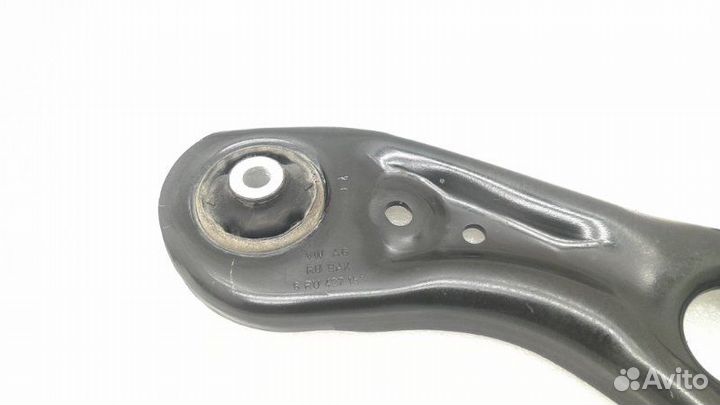 Рычаг подвески передний правый Skoda Rapid NK6