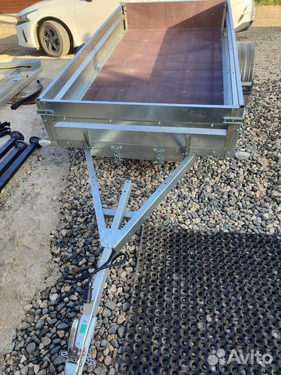 Прицеп 2,5*1,31м Цинк усиленный с подрамником