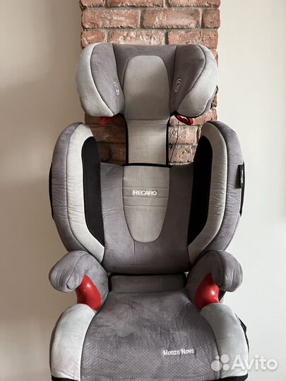 Автокресло Recaro monza nova