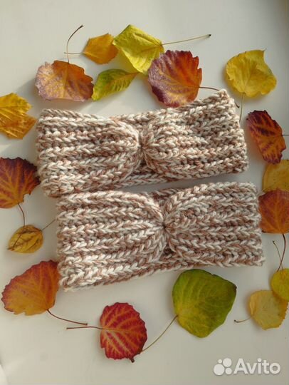 Повязка на голову вязаная