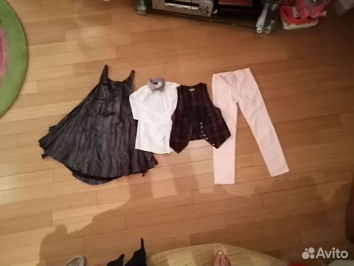 Пакет одежды на девочку
