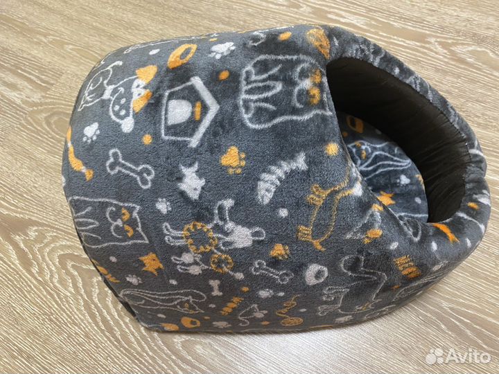 Домик лежанка для кошки и собаки