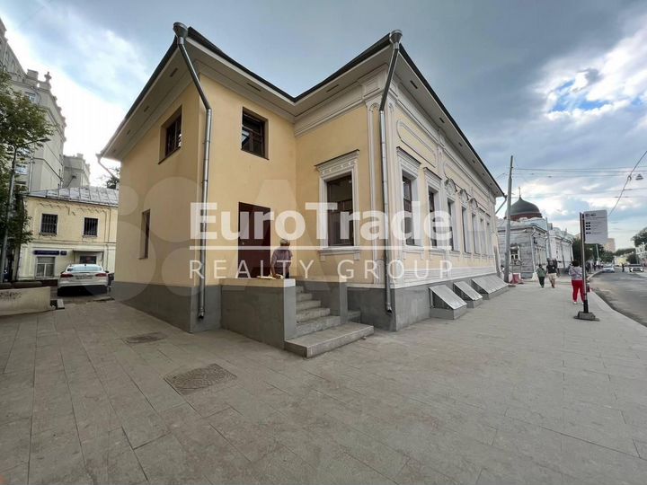 Сдам торговое помещение, 435 м²