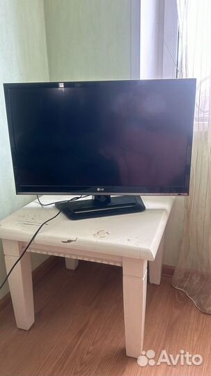 Телевизор LG 32LS560T