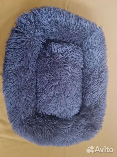 Лежанка для кошек и собак