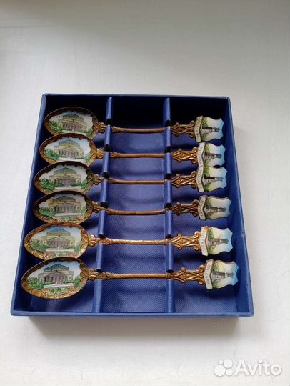 Сувенирные чайные ложки Москва эмаль позолота