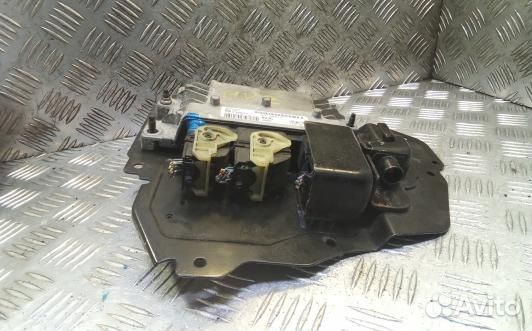 Блок управления двигателем ford fiesta 6 (11V02PF0