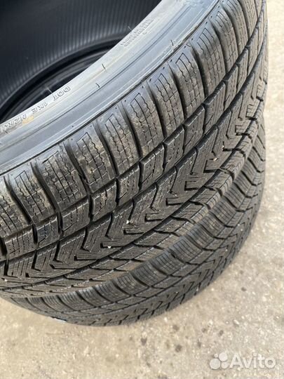 Gripmax SureGrip Pro Winter 255/40 R21