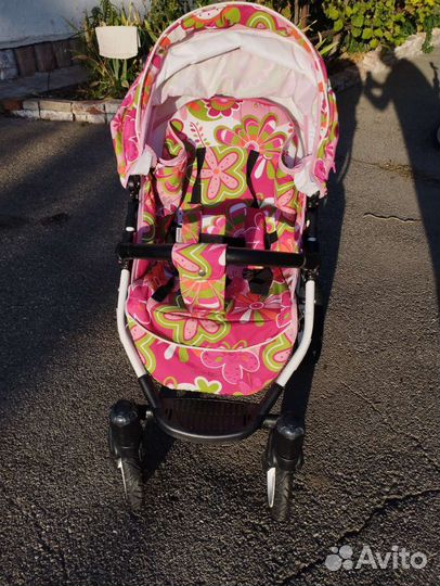 Прогулочная коляска