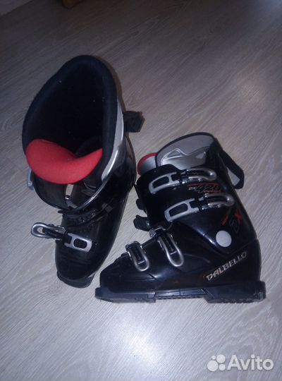 Горнолыжные ботинки