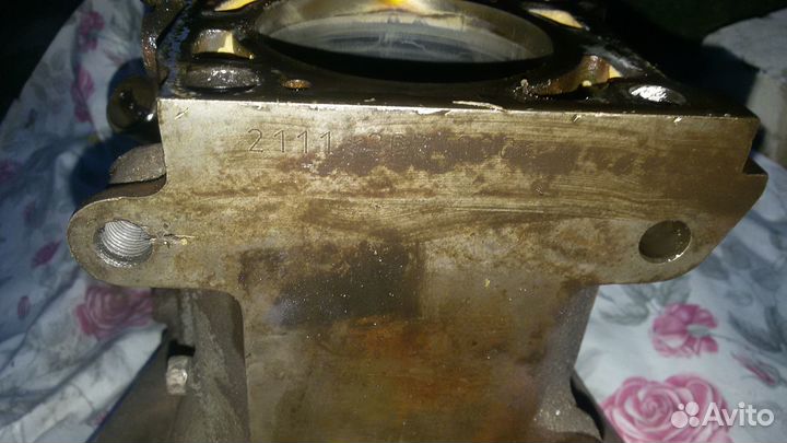 Продам двиг 2111