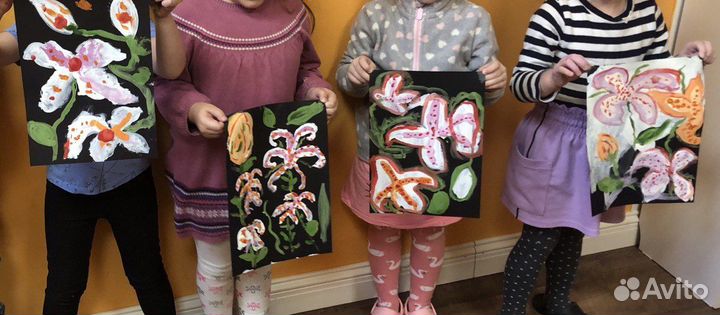 Арт-терапия: цветной песок световые столы живопись