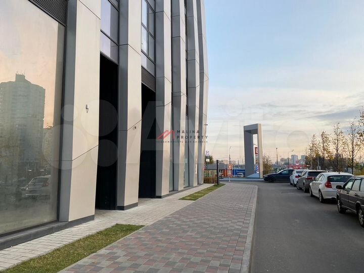 Продам торговое помещение, 163 м²