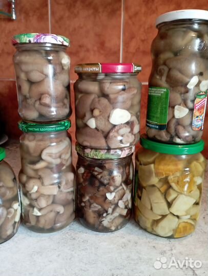 Икра грибная, грибы маринованные
