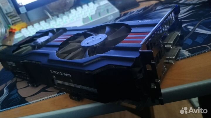 Asus Radeon HD 7950