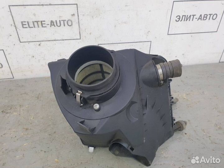 Корпус воздушного фильтра Audi A6 C6 2.4 BDW 2005