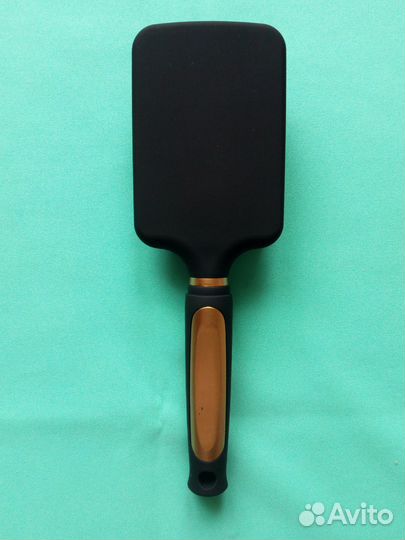 Расческа массажная широкая Faberlic