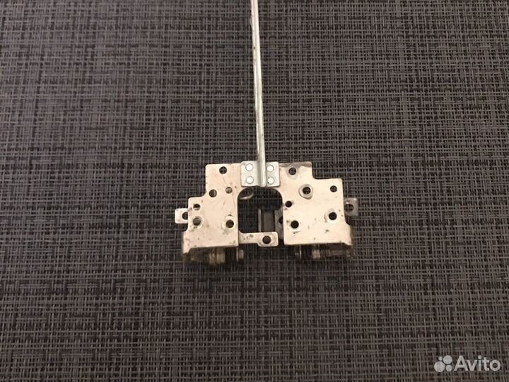 Петли для ноутбука Lenovo Z500